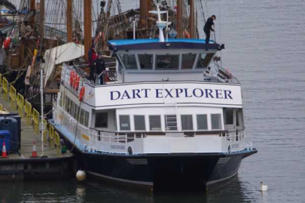 12 January 2021 - 09-50-43
It may well be the roof, but it's still called 'swabbing the decks'. 
------------------------
Dart Explorer passenger boat in Dartmouth